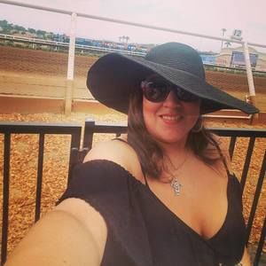 Meet your Posher, Yvonne